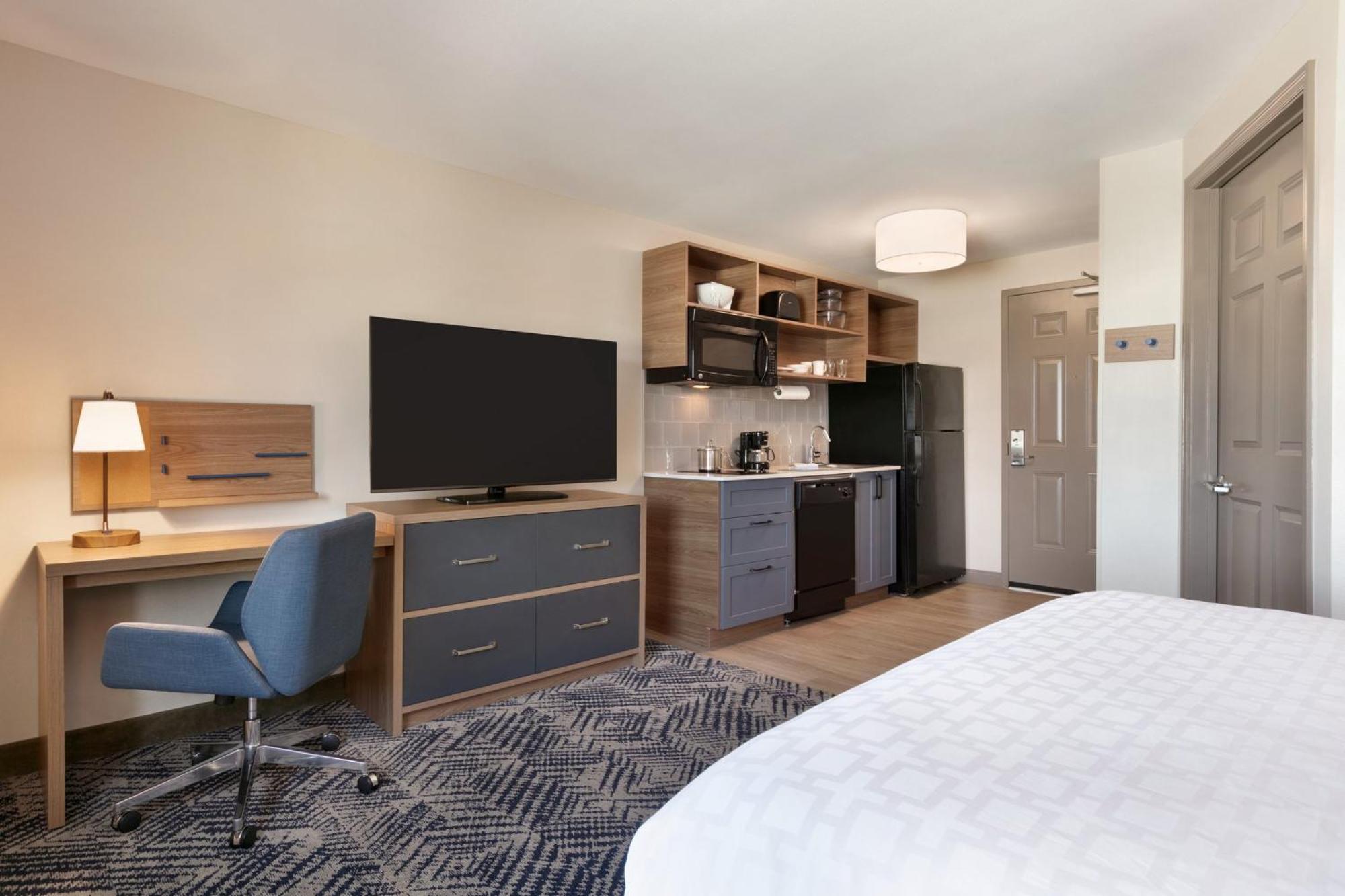 Candlewood Suites Kansas City Northeast By Ihg Zewnętrze zdjęcie