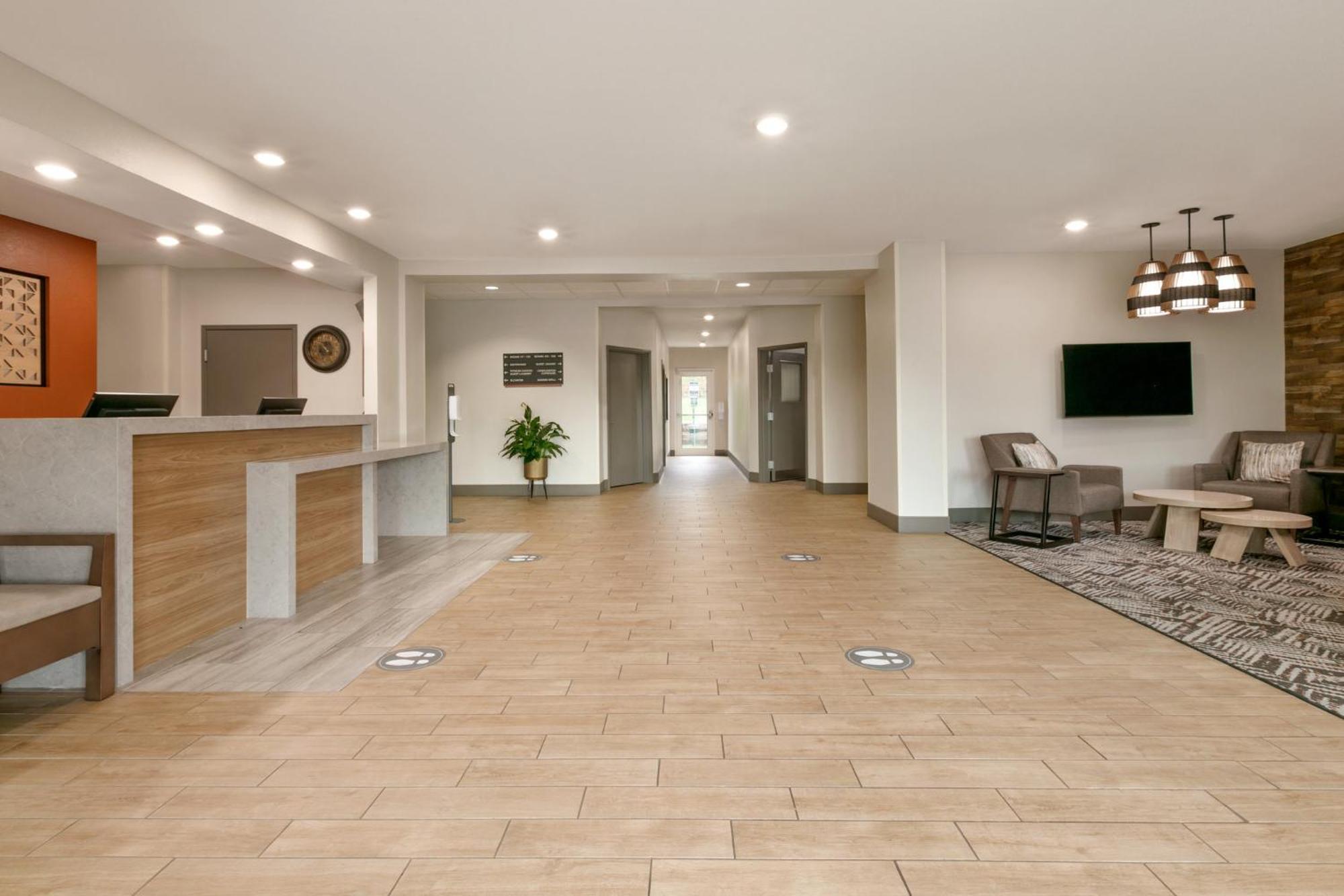 Candlewood Suites Kansas City Northeast By Ihg Zewnętrze zdjęcie