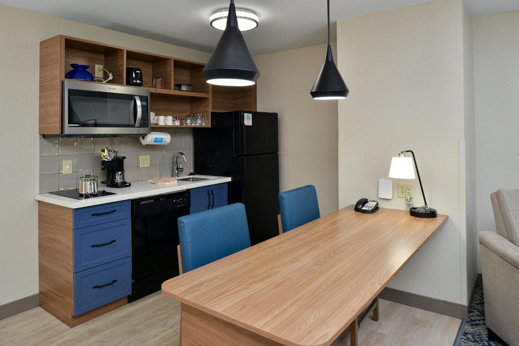 Candlewood Suites Kansas City Northeast By Ihg Zewnętrze zdjęcie