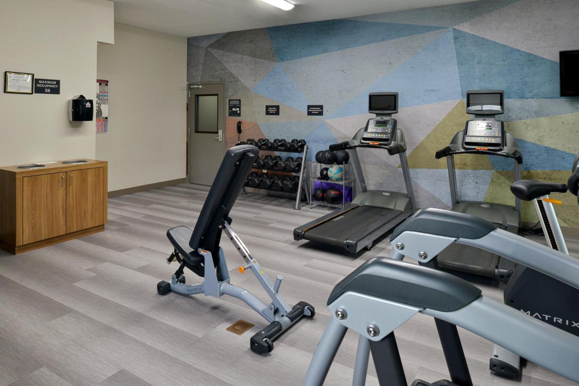 Candlewood Suites Kansas City Northeast By Ihg Zewnętrze zdjęcie